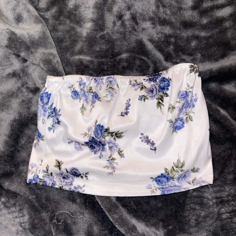 Floral Blue and White Women's tank top